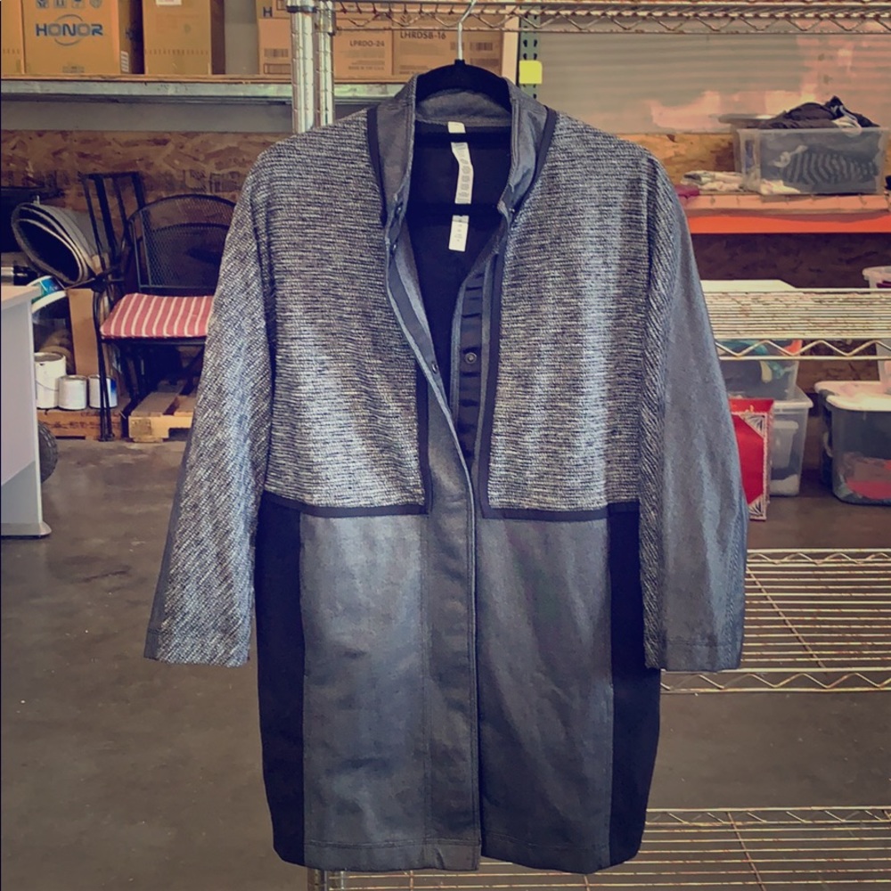 Lululemon Car Coat in Size Small